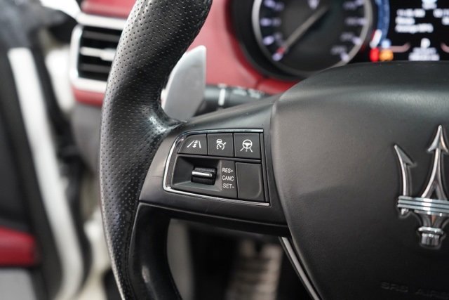 Used 2022 Maserati Ghibli Trofeo image 21
