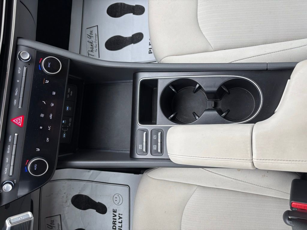 Used 2025 Hyundai Sonata SEL FWD image 34