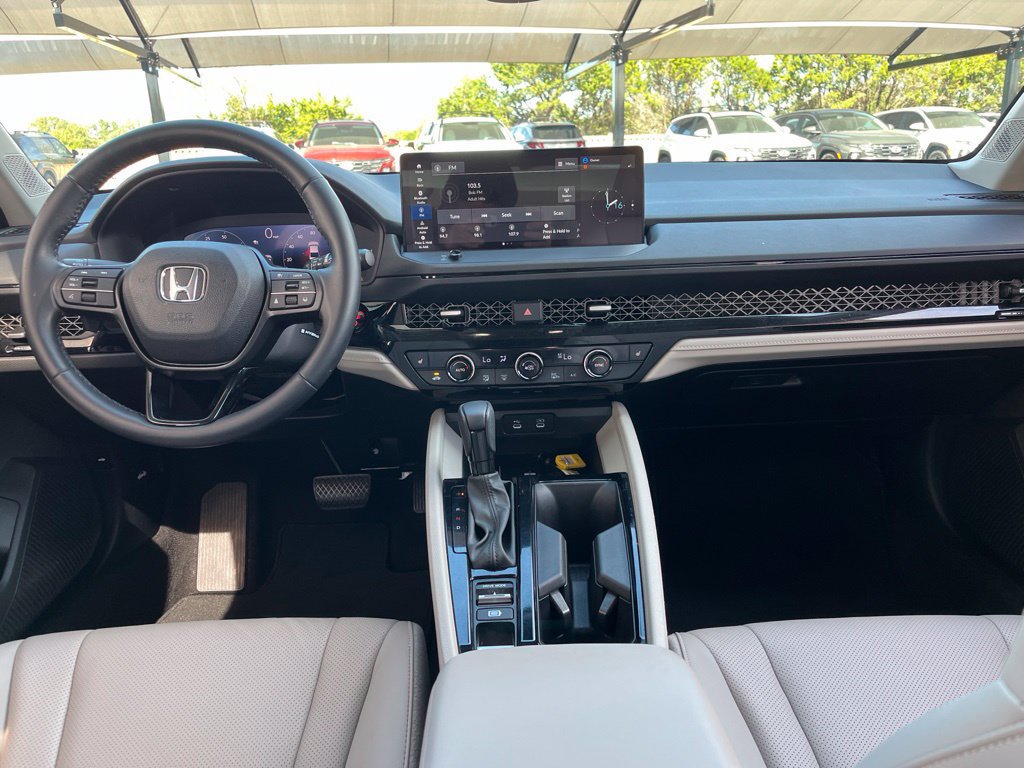 Used 2025 Honda Accord EX-L image 19