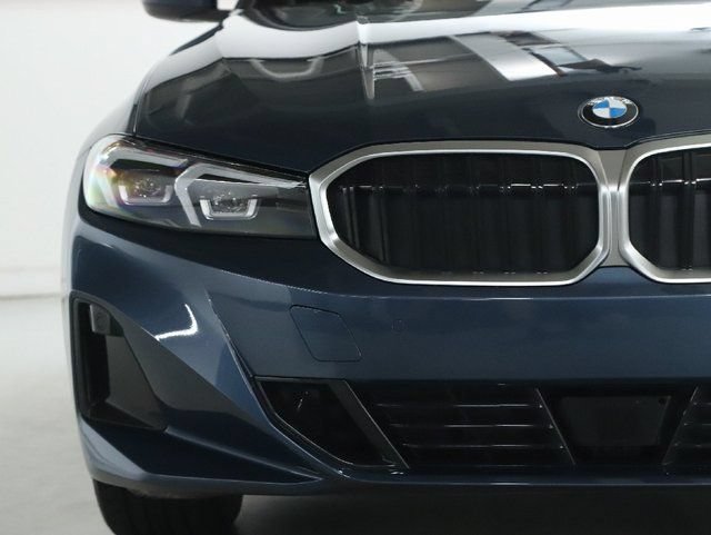 Used 2026 BMW 330i xDrive Sedan w/ Convenience Package AWD/4WD image 7