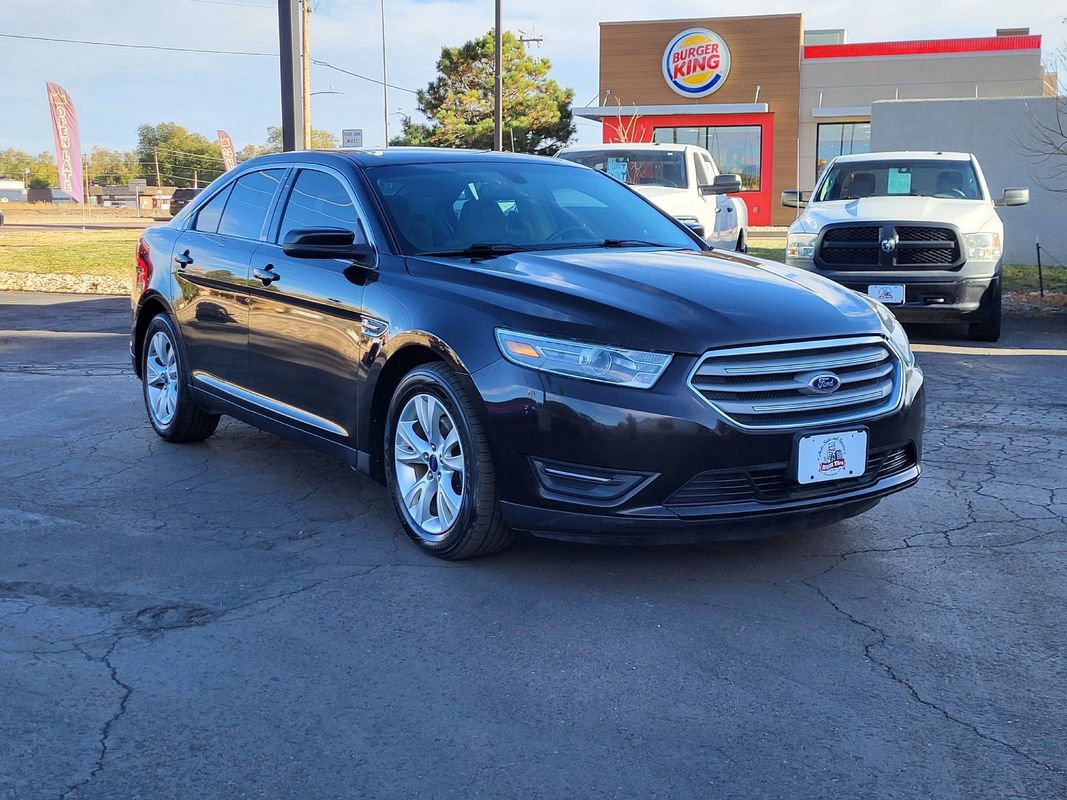 Used 2014 Ford Taurus SEL w/ Equipment Group 201A image 7