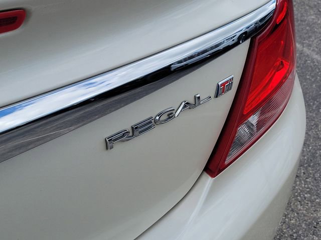 Used 2013 Buick Regal Premium FWD image 6