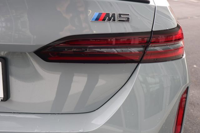 New 2026 BMW M5 w/ Executive Package image 46