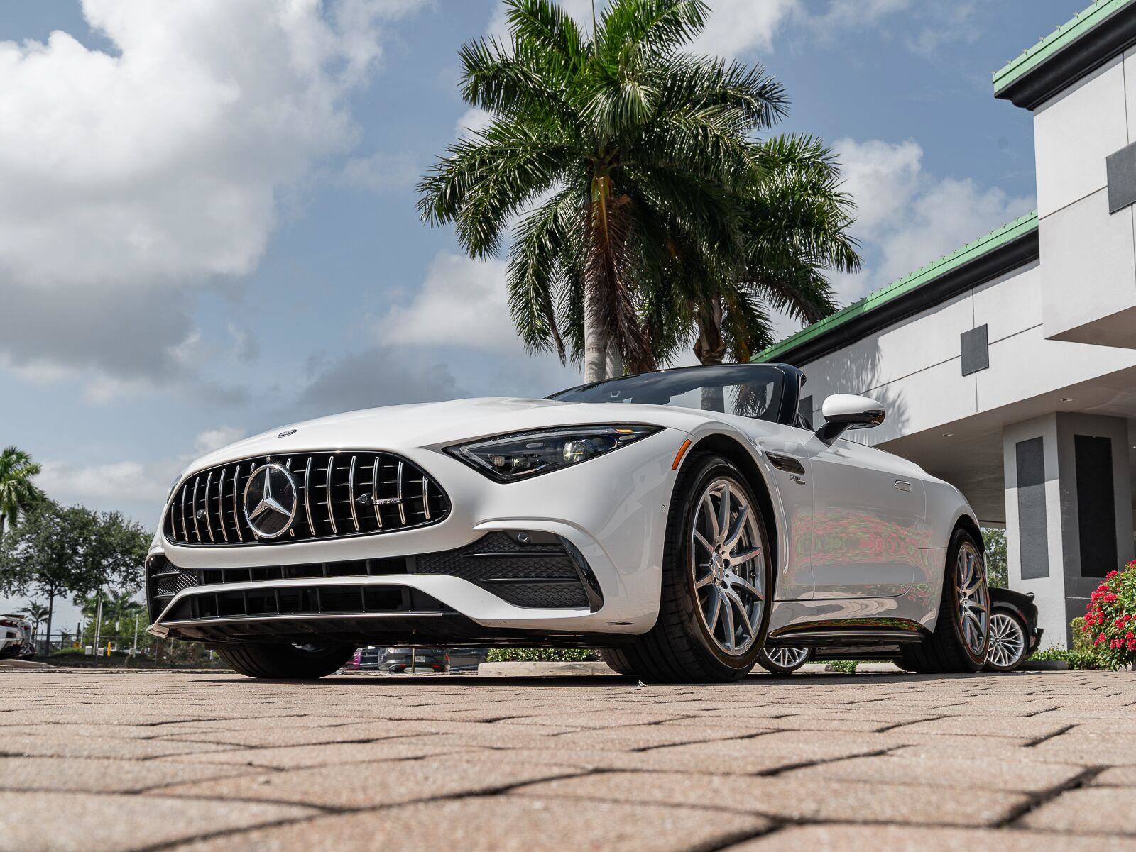 Used 2023 Mercedes-Benz SL 43 AMG image 9