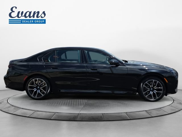 New 2026 BMW 750e xDrive AWD/4WD image 8