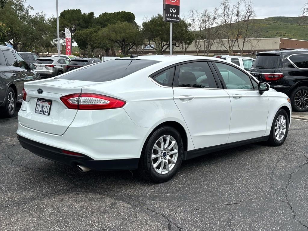 Used 2016 Ford Fusion S image 3