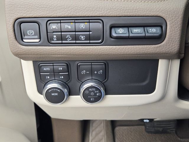 Certified 2023 GMC Yukon Denali image 30