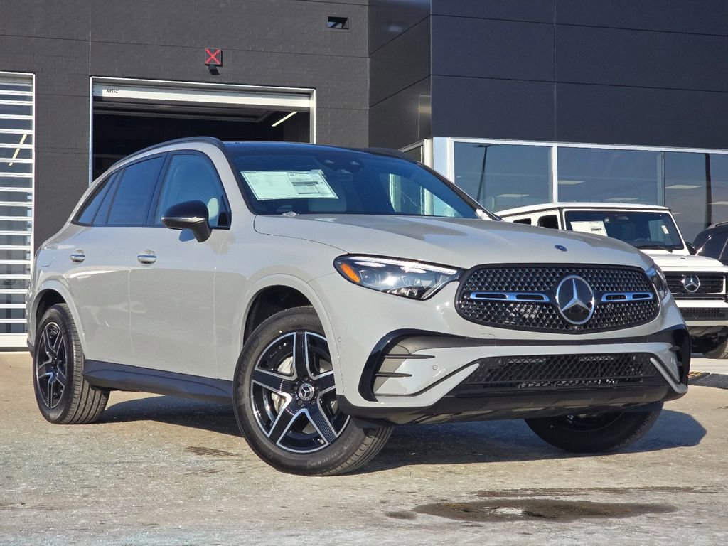 New 2026 Mercedes-Benz GLC 300 GLC 300 image 2
