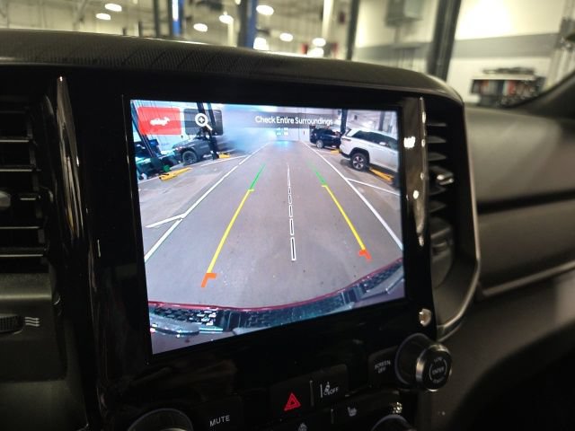 Used 2025 RAM 1500 Big Horn AWD/4WD image 16