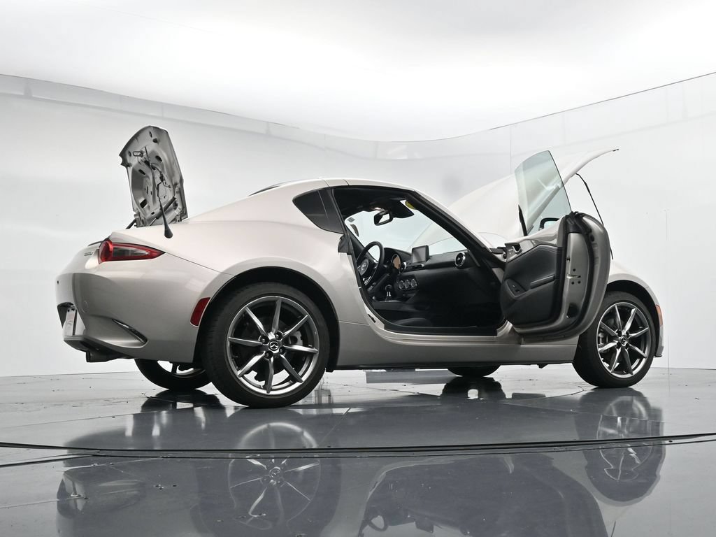 Used 2022 MAZDA MX-5 Miata RF Grand Touring w/ Weather Package RWD image 38