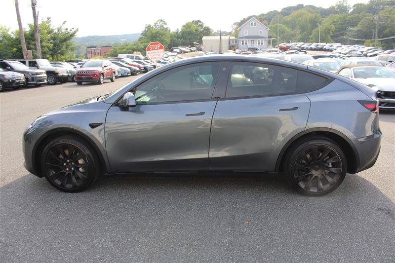 Used 2023 Tesla Model Y Long Range AWD/4WD image 4