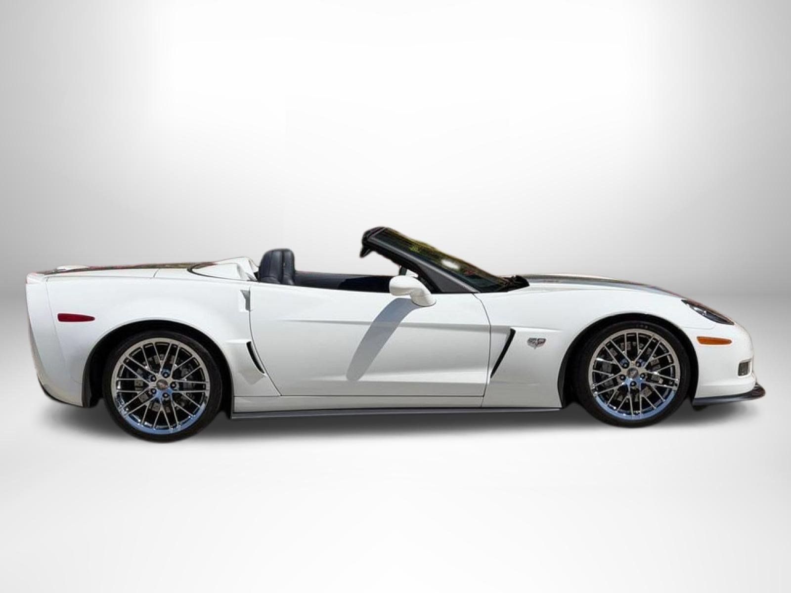 Used 2013 Chevrolet Corvette 427 w/ 1SC Preferred Equipment Group RWD image 3