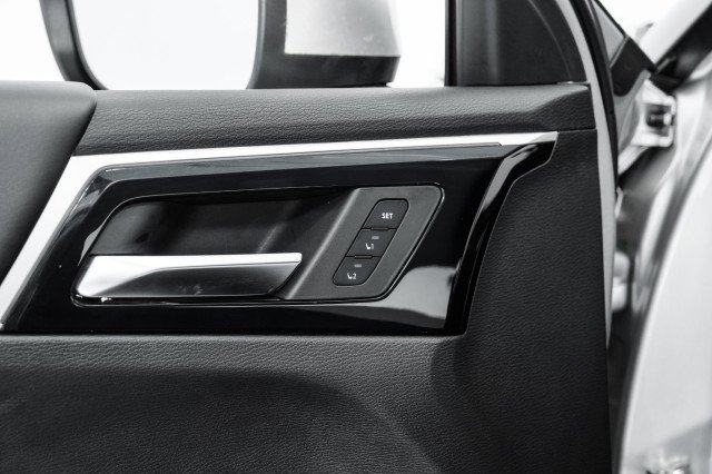 Used 2022 Mitsubishi Outlander SEL image 47