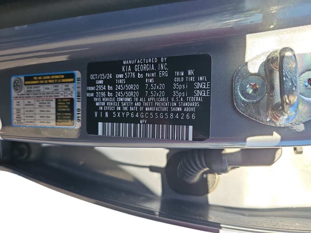 Used 2025 Kia Telluride S FWD image 33