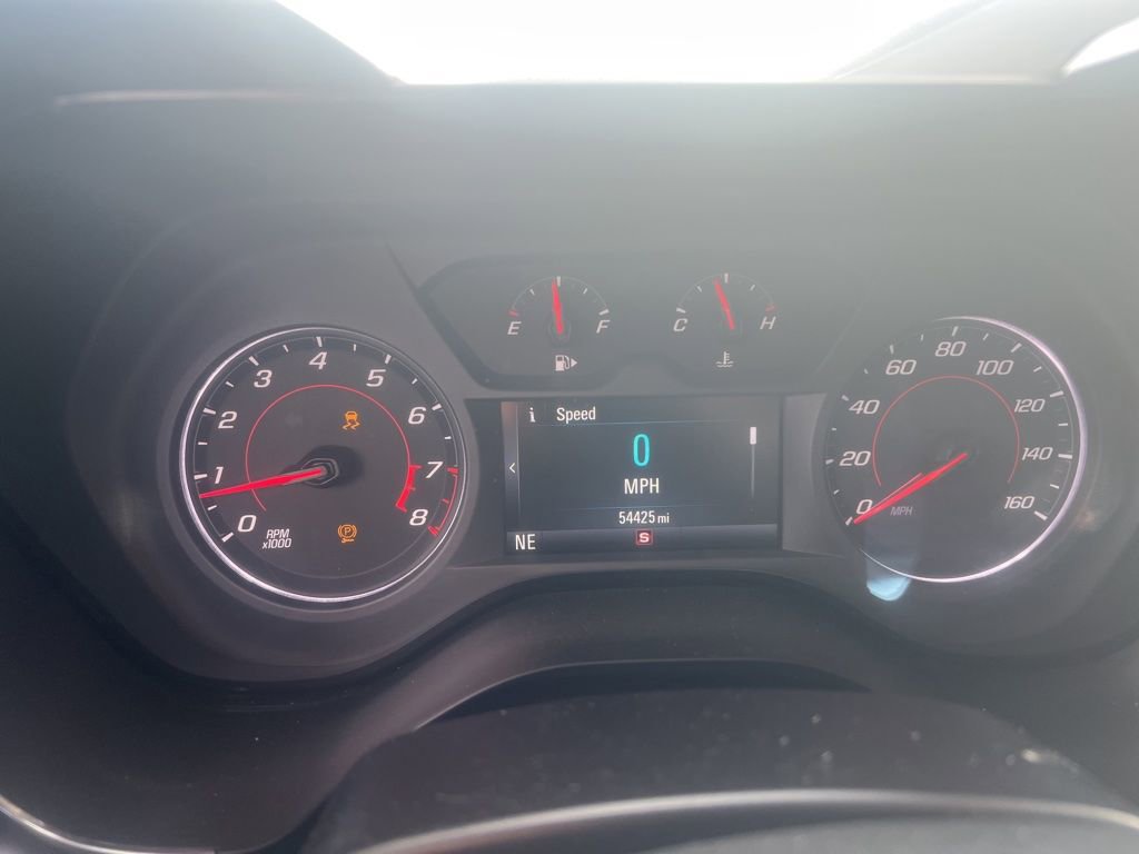 Used 2018 Chevrolet Camaro LS RWD image 5