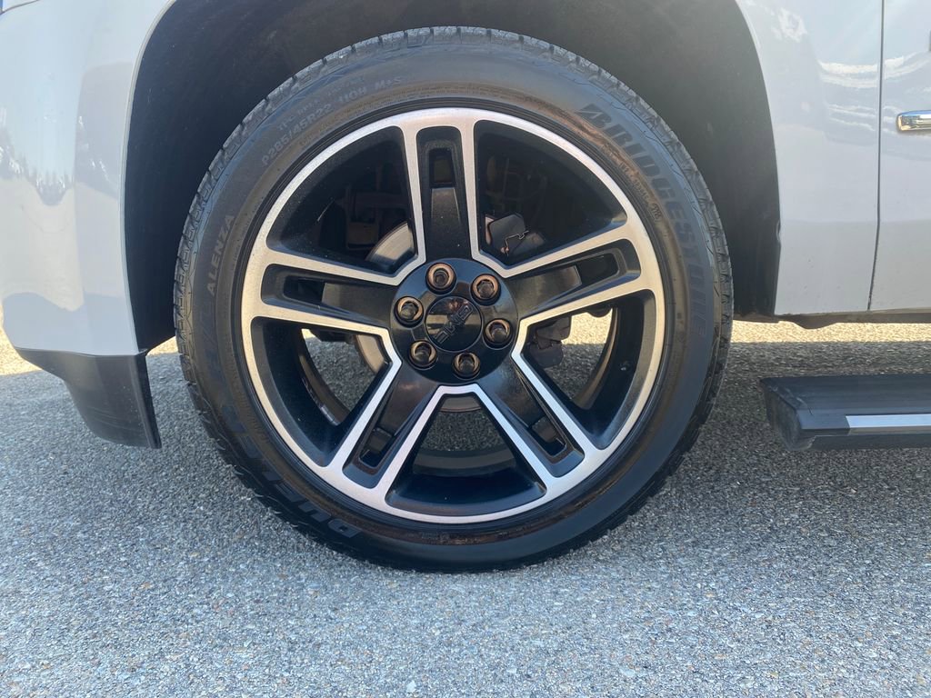 Used 2015 GMC Yukon Denali image 28