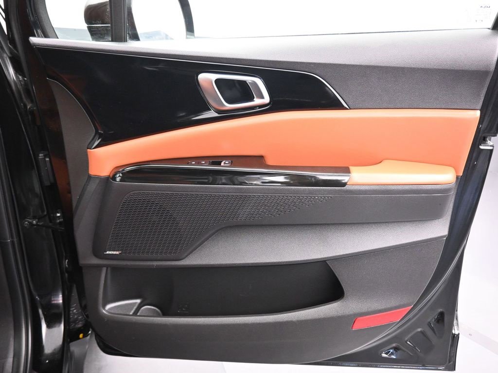 Used 2024 Kia Carnival SX Prestige image 62