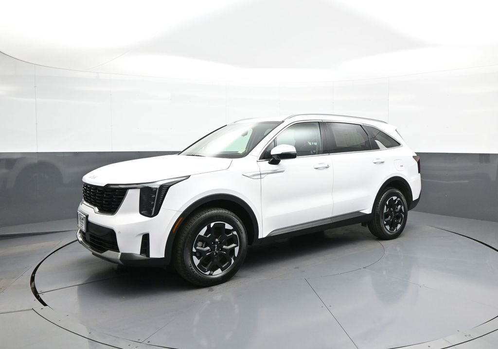 Certified 2024 Kia Sorento S image 10