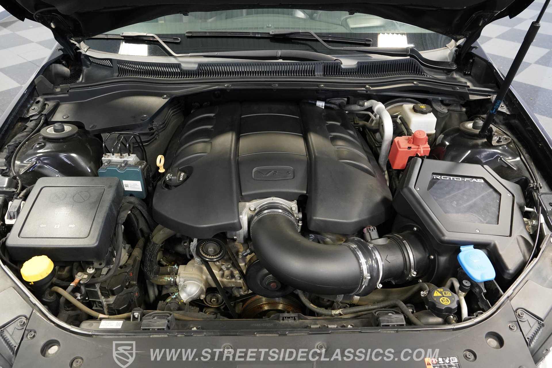 Used 2014 Chevrolet SS RWD image 34