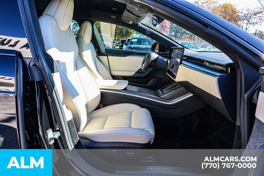 Used 2021 Tesla Model S Plaid image 22