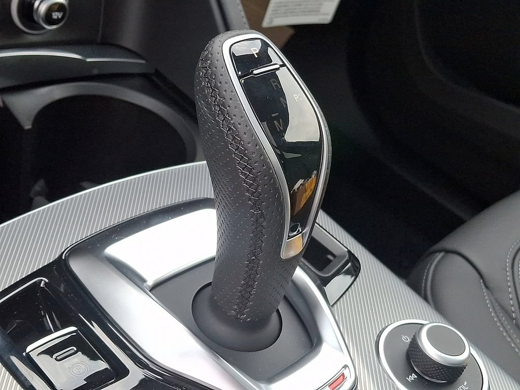 New 2026 Alfa Romeo Stelvio Sprint AWD/4WD image 10