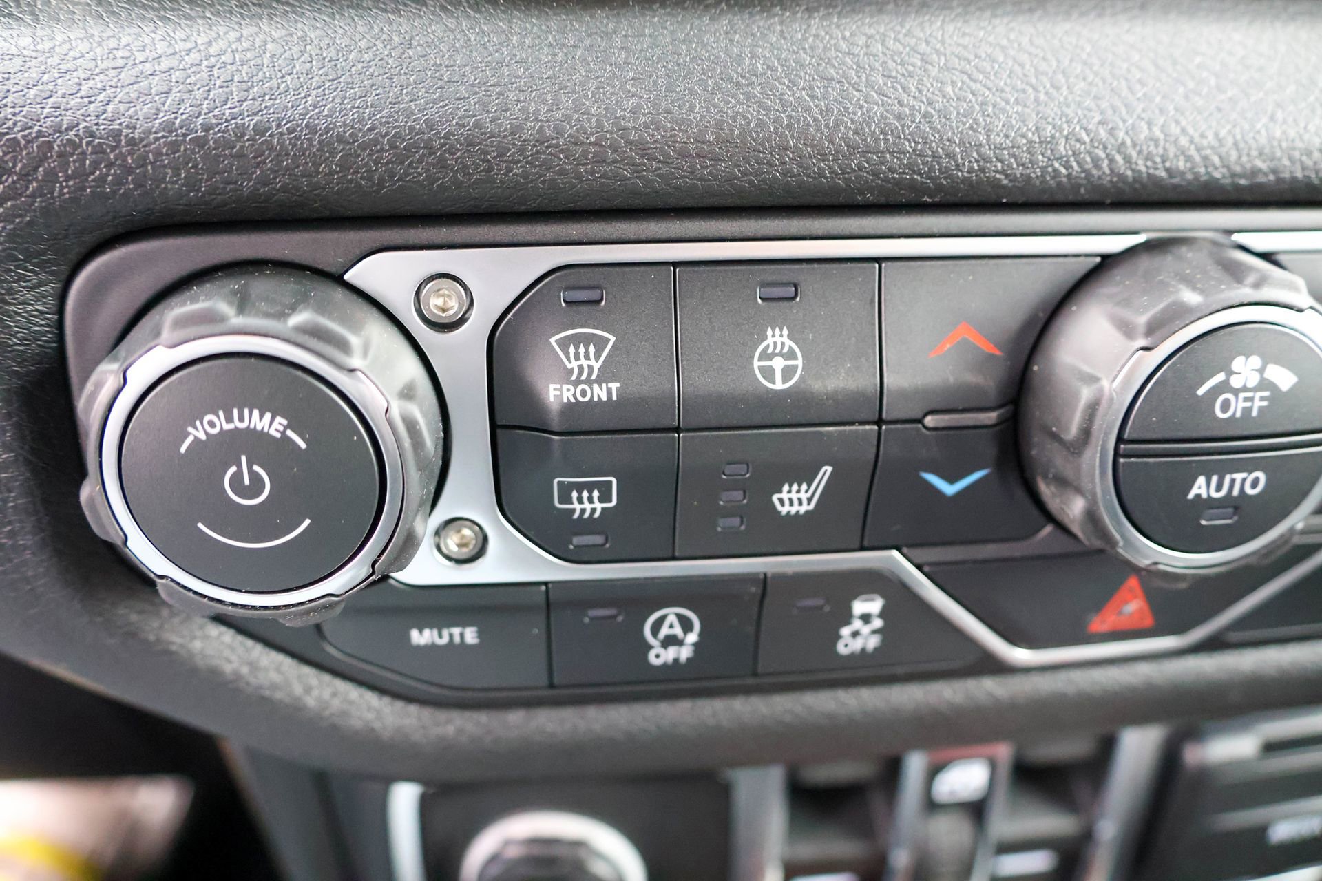 New 2026 Jeep Wrangler Sport S image 21