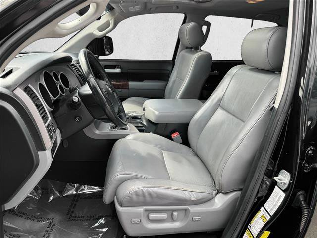 Used 2013 Toyota Tundra Limited w/ Memory Pkg image 9