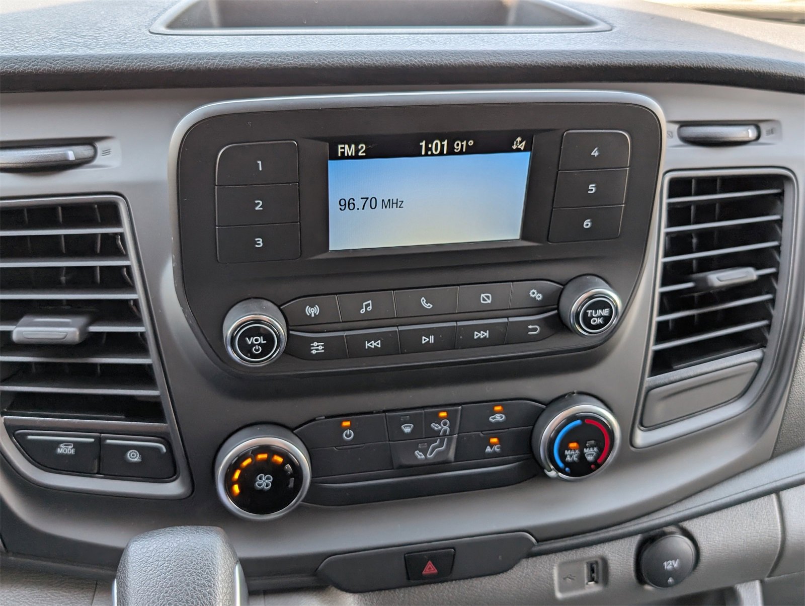 New 2025 Ford Transit 150 Low Roof image 16