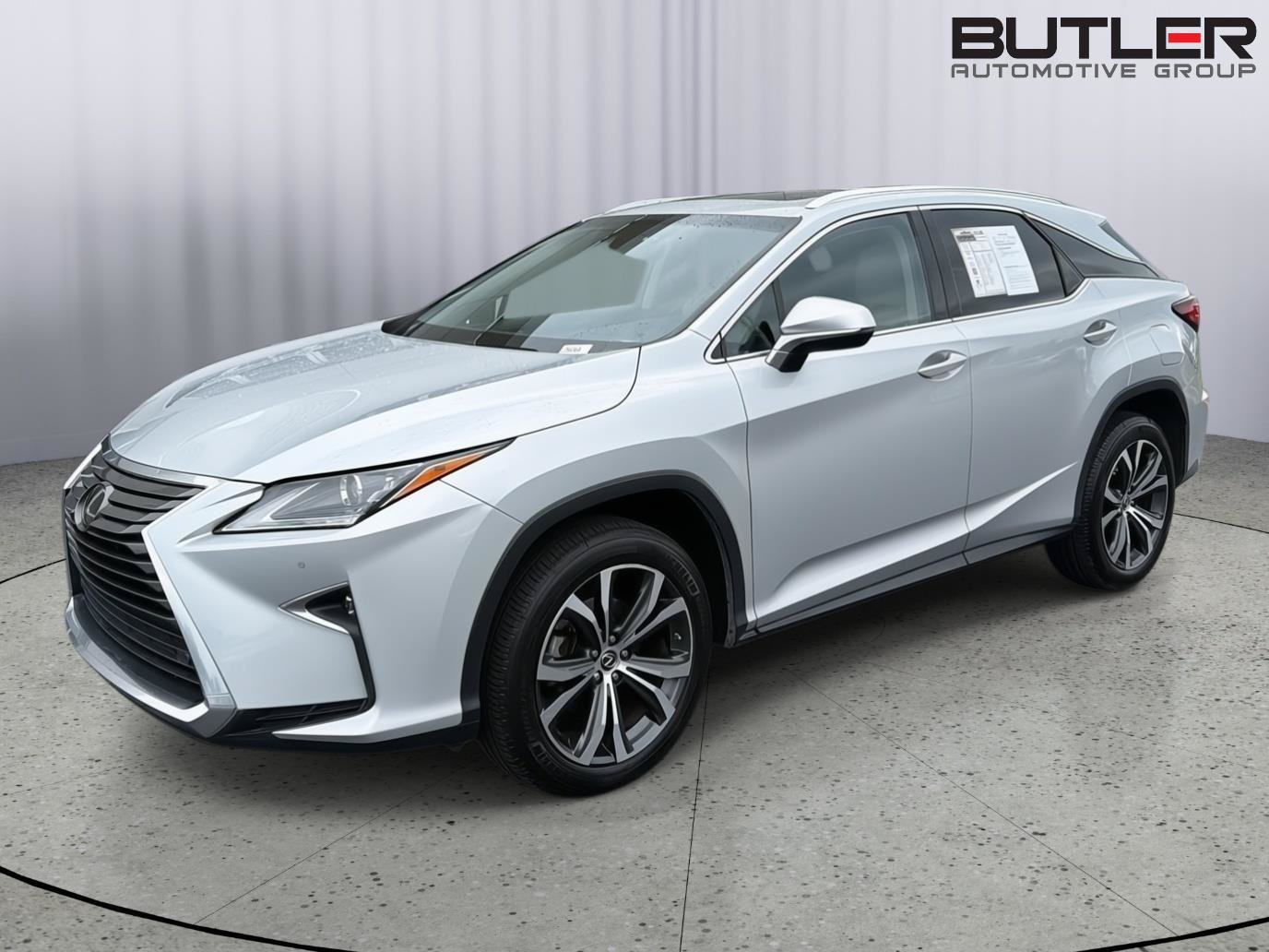 Used 2018 Lexus RX 350 FWD w/ Premium Package image 2