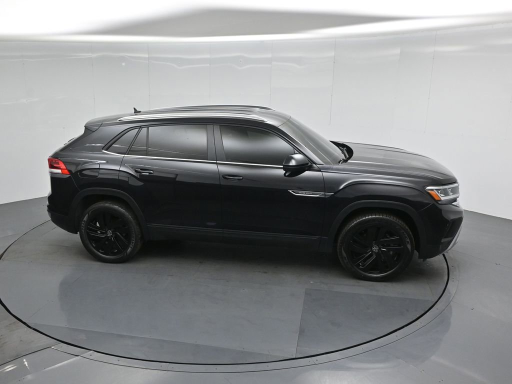 Used 2023 Volkswagen Atlas Cross Sport SE w/ Black Wheel Package AWD/4WD image 51