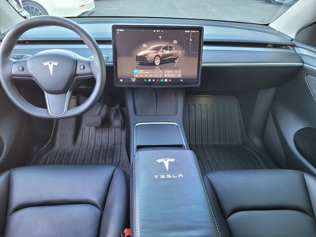 Used 2023 Tesla Model Y Long Range image 6