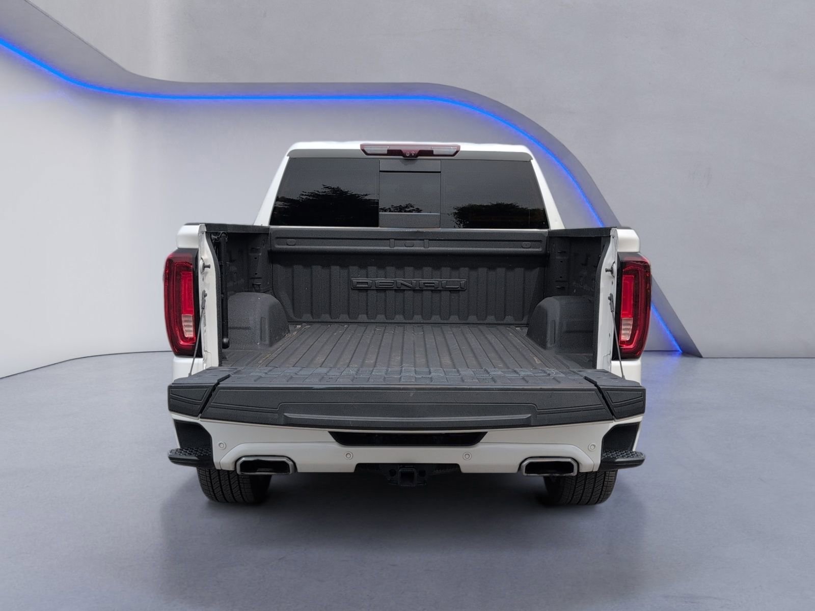 Used 2023 GMC Sierra 1500 Denali AWD/4WD image 6