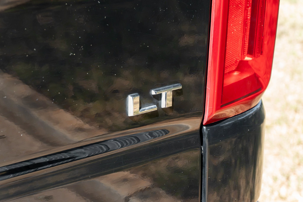 Used 2023 Chevrolet Silverado 1500 LT Trail Boss w/ LT Trail Boss Premium Package AWD/4WD image 9