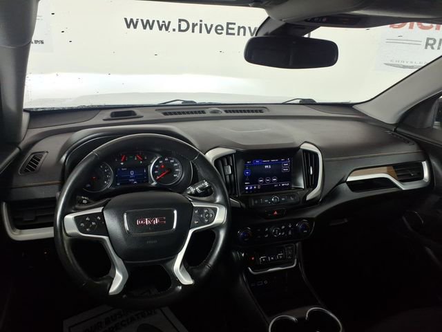 Used 2020 GMC Terrain SLE w/ Driver Convenience Package image 10