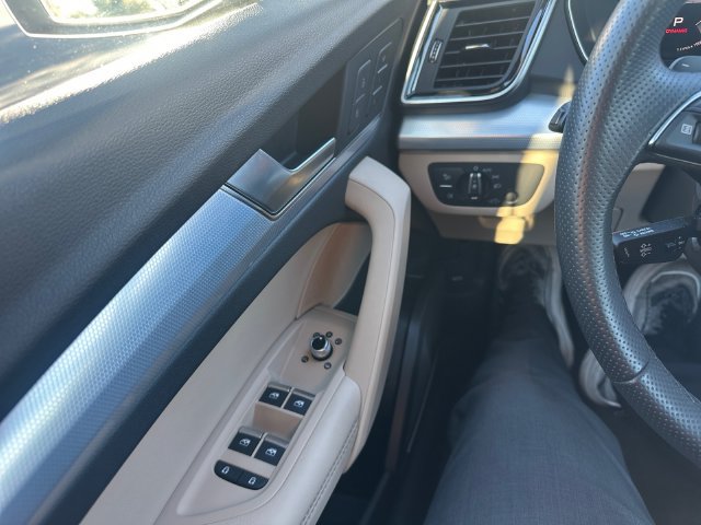 Used 2024 Audi Q5 2.0T Premium Plus AWD/4WD image 32