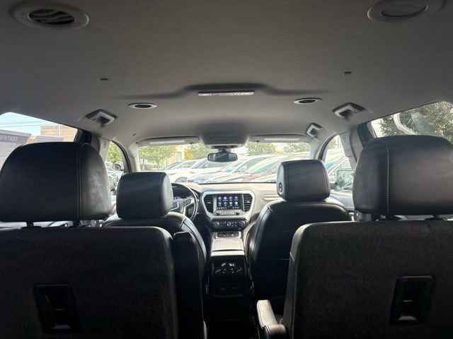 Certified 2023 GMC Acadia SLT w/ Elevation Edition image 7
