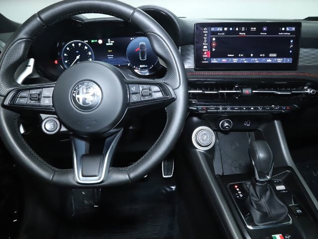Used 2024 Alfa Romeo Tonale Veloce image 39