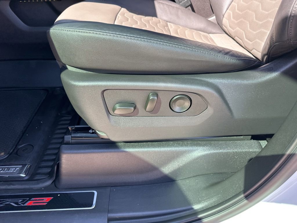 Used 2024 Chevrolet Silverado 1500 ZR2 w/ Technology Package image 13