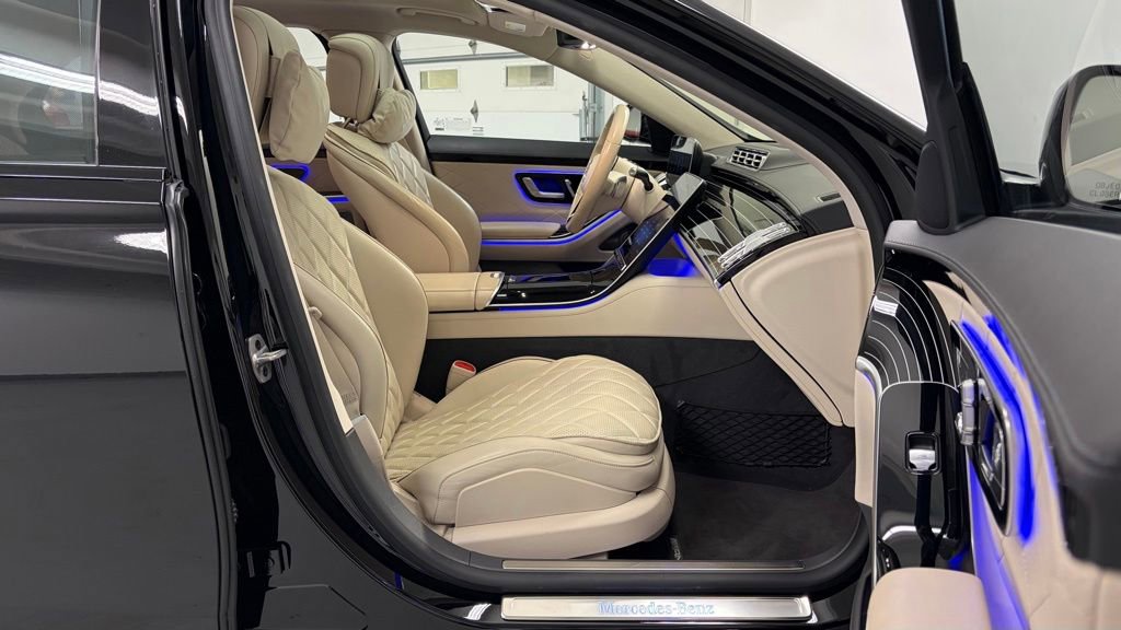 Used 2023 Mercedes-Benz S 500 4MATIC image 17