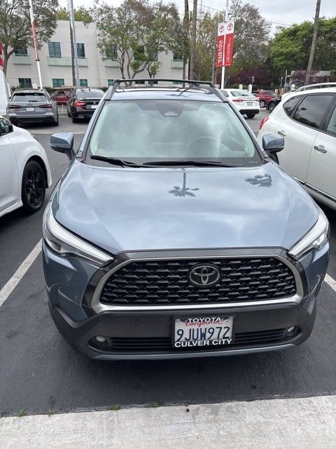 Used 2023 Toyota Corolla Cross XLE w/ Convenience Package