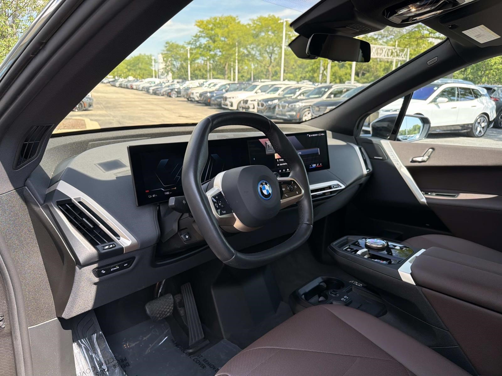 Certified 2024 BMW iX xDrive50 w/ Convenience Package AWD/4WD image 19