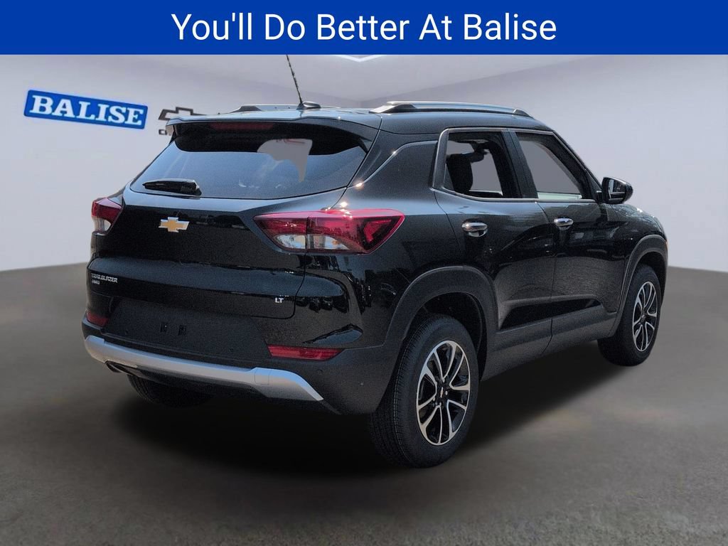 New 2026 Chevrolet TrailBlazer LT w/ LT Cold Weather Package AWD/4WD image 3