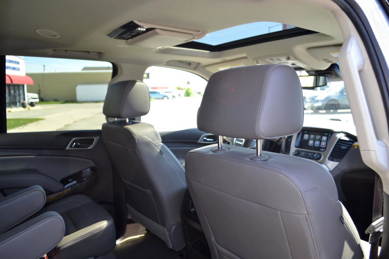 Used 2017 GMC Yukon Denali w/ Open Road Package AWD/4WD image 42