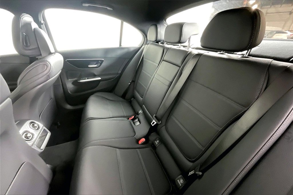 New 2026 Mercedes-Benz C 300 4MATIC Sedan image 10