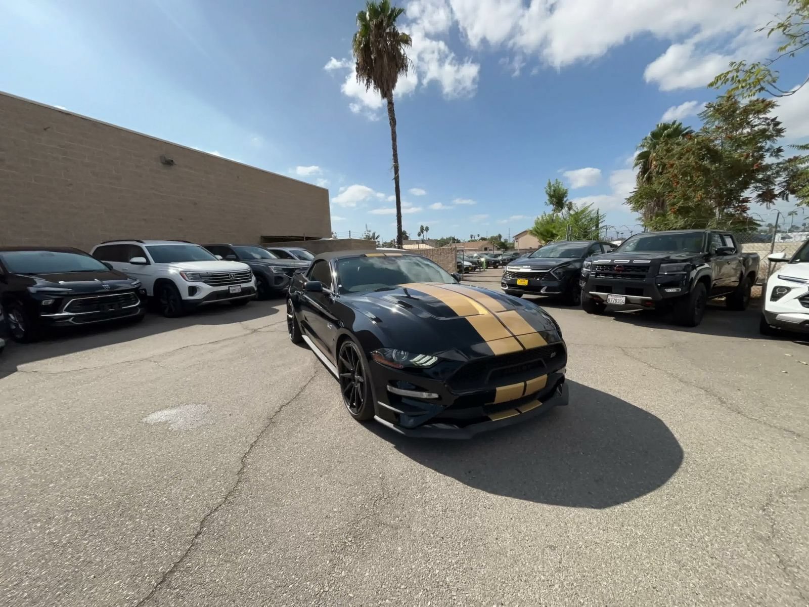 Used 2022 Ford Mustang GT Premium w/ GT Performance Package RWD image 3