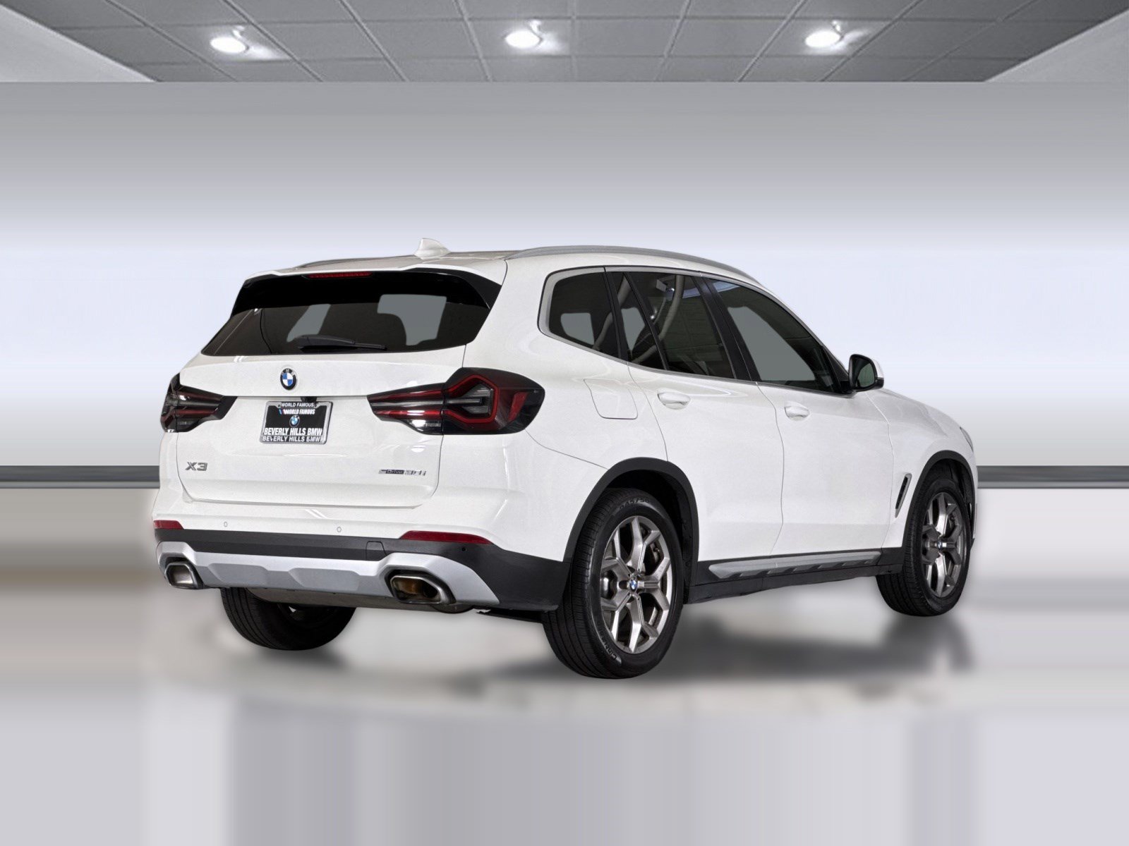 Used 2023 BMW X3 sDrive30i w/ Convenience Package RWD image 9