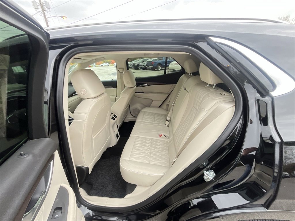 Used 2023 Buick Envision Avenir image 23
