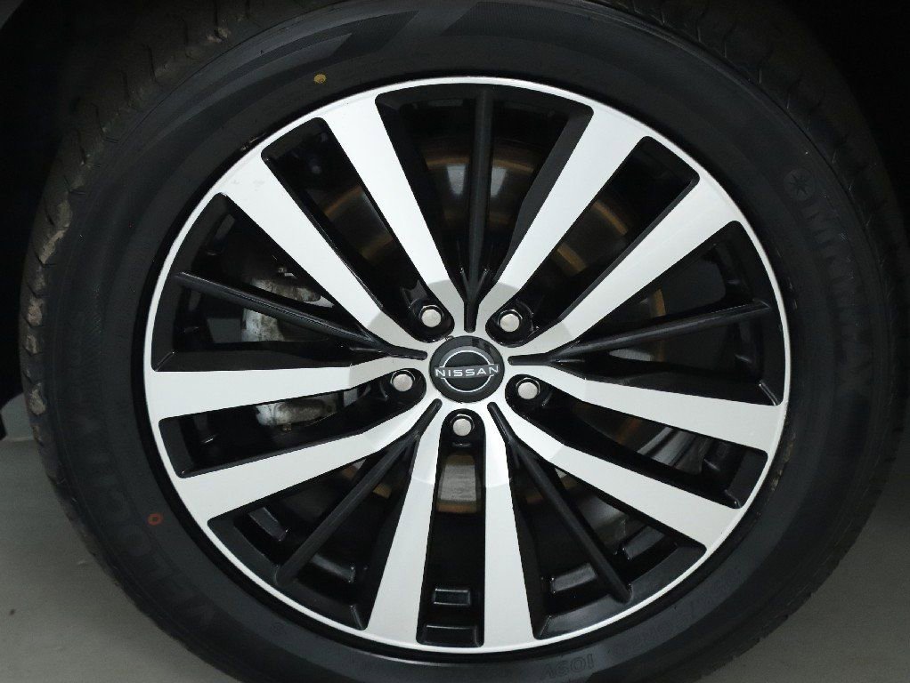 Certified 2024 Nissan Pathfinder Platinum image 44