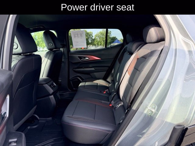 Used 2026 Chevrolet Equinox EV RS FWD image 9