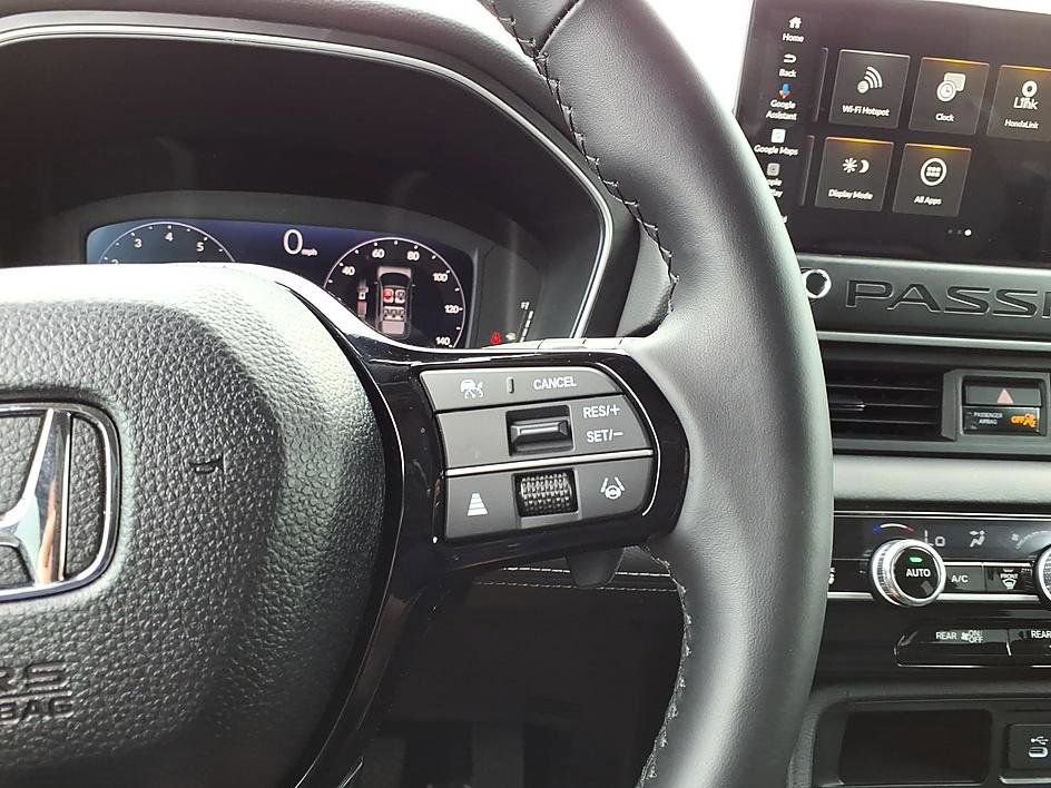 Certified 2026 Honda Passport RTL image 33